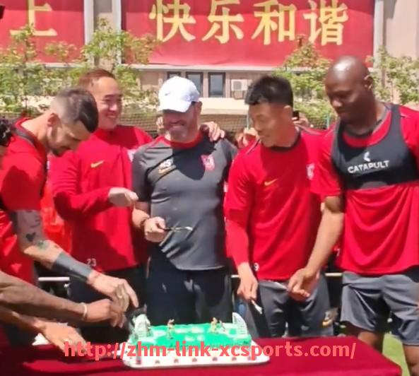 杏彩体育-世俱杯各国足协协调机制及赛事期间跨协会沟通模式